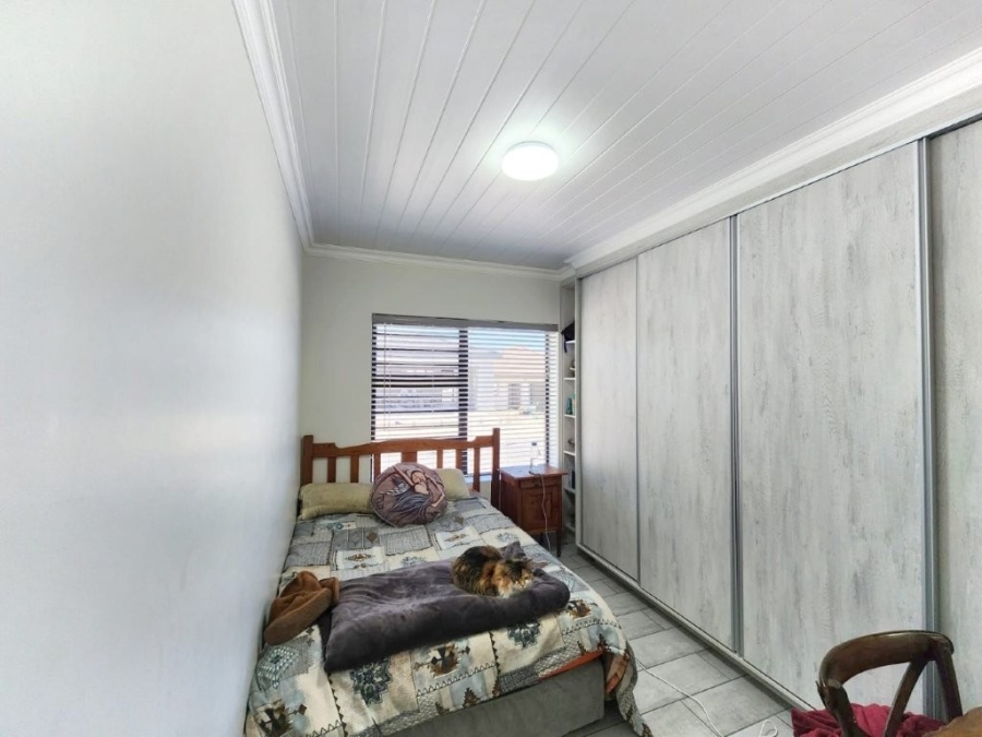 2 Bedroom Property for Sale in Dana Bay Western Cape
